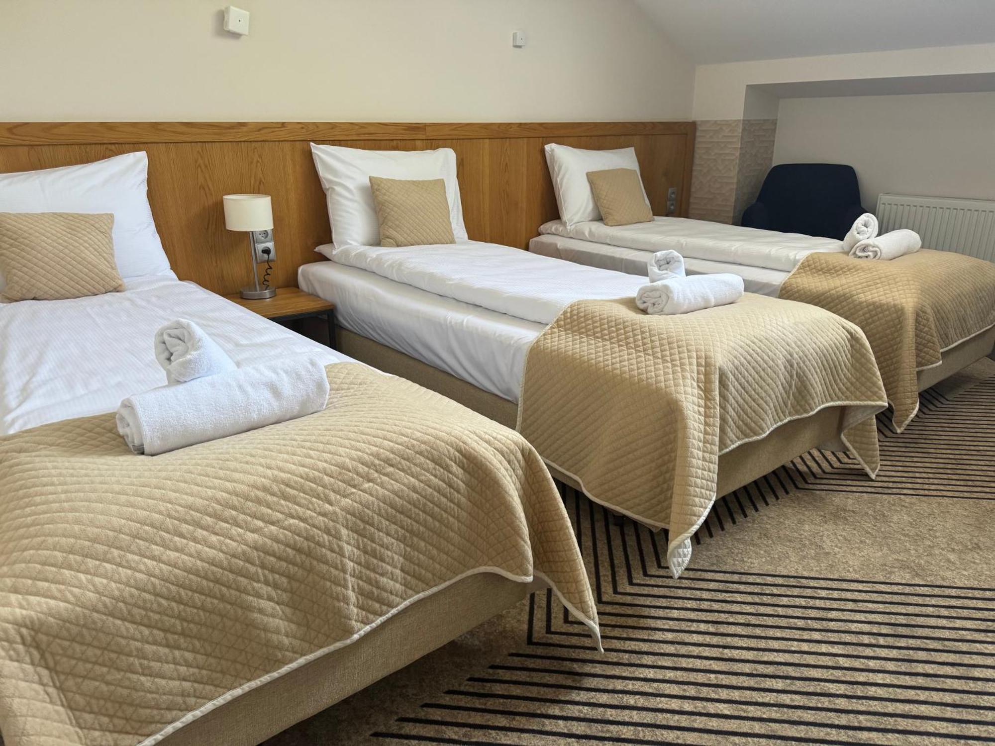 Iris Aparthotel Красков Екстериор снимка