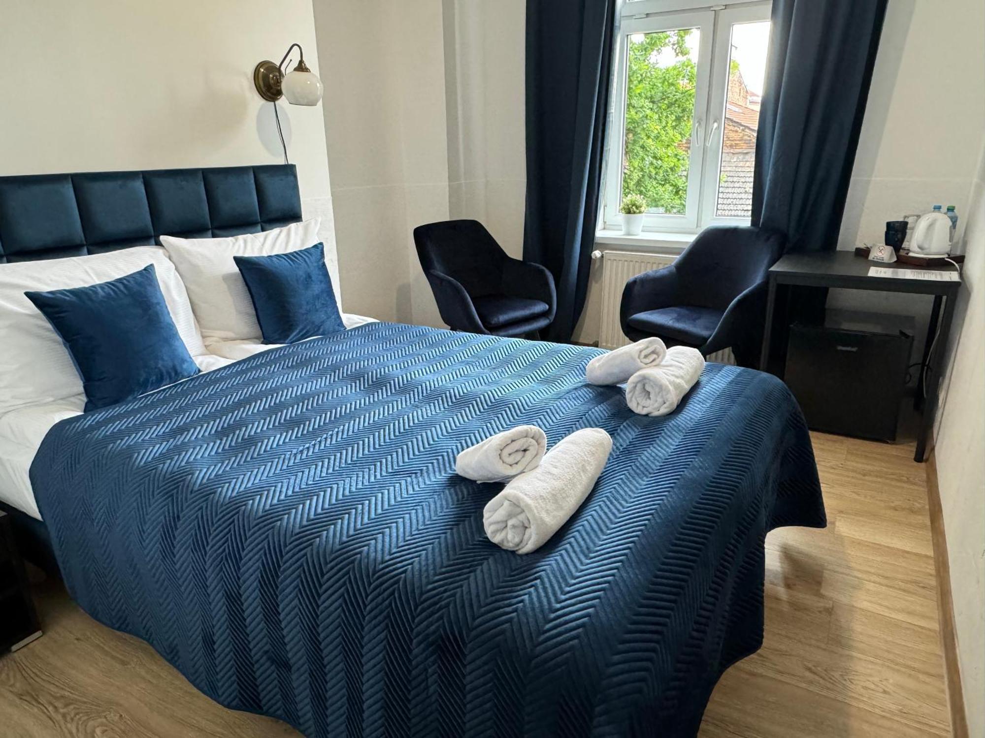 Iris Aparthotel Красков Екстериор снимка