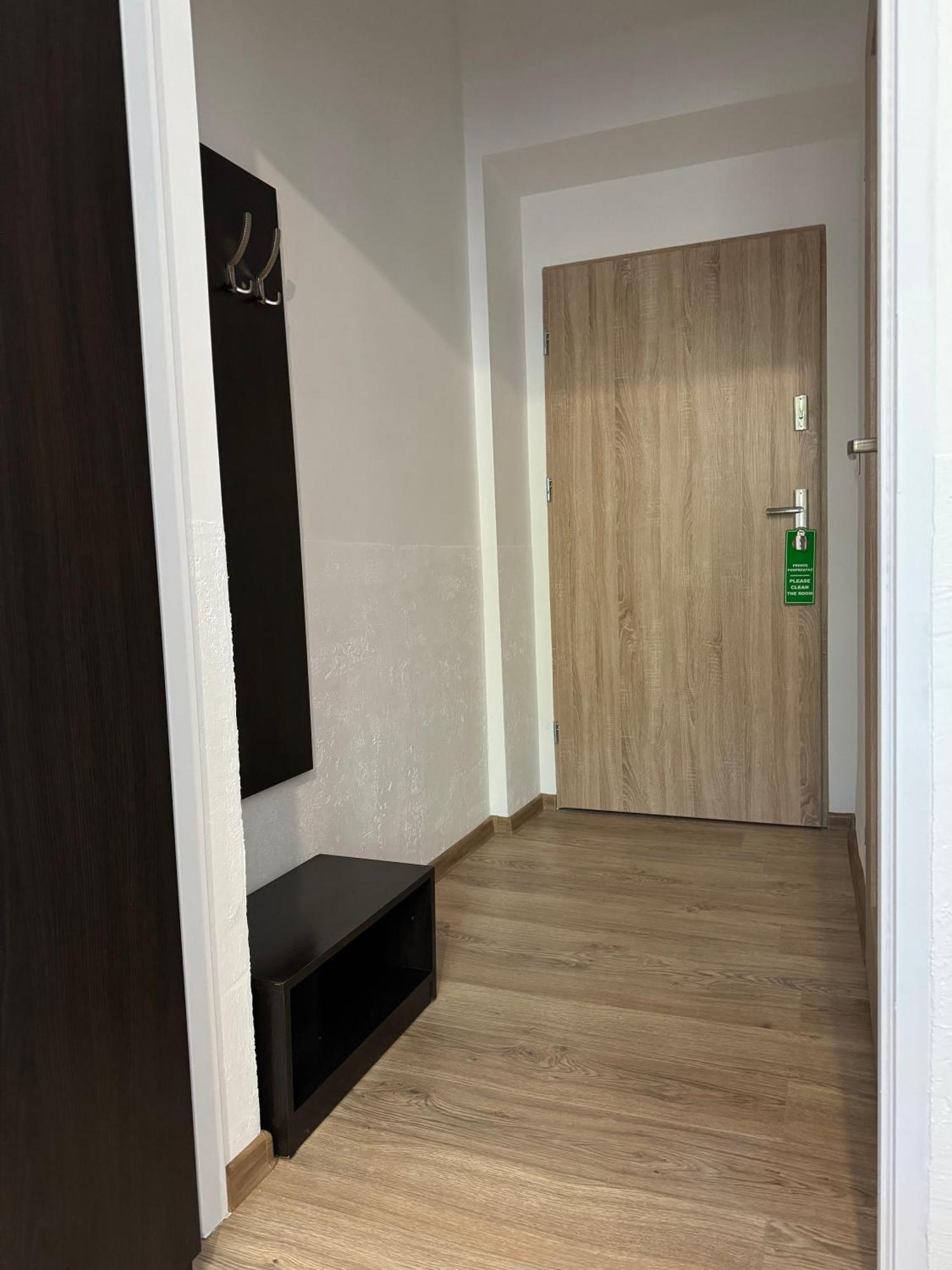 Iris Aparthotel Красков Екстериор снимка