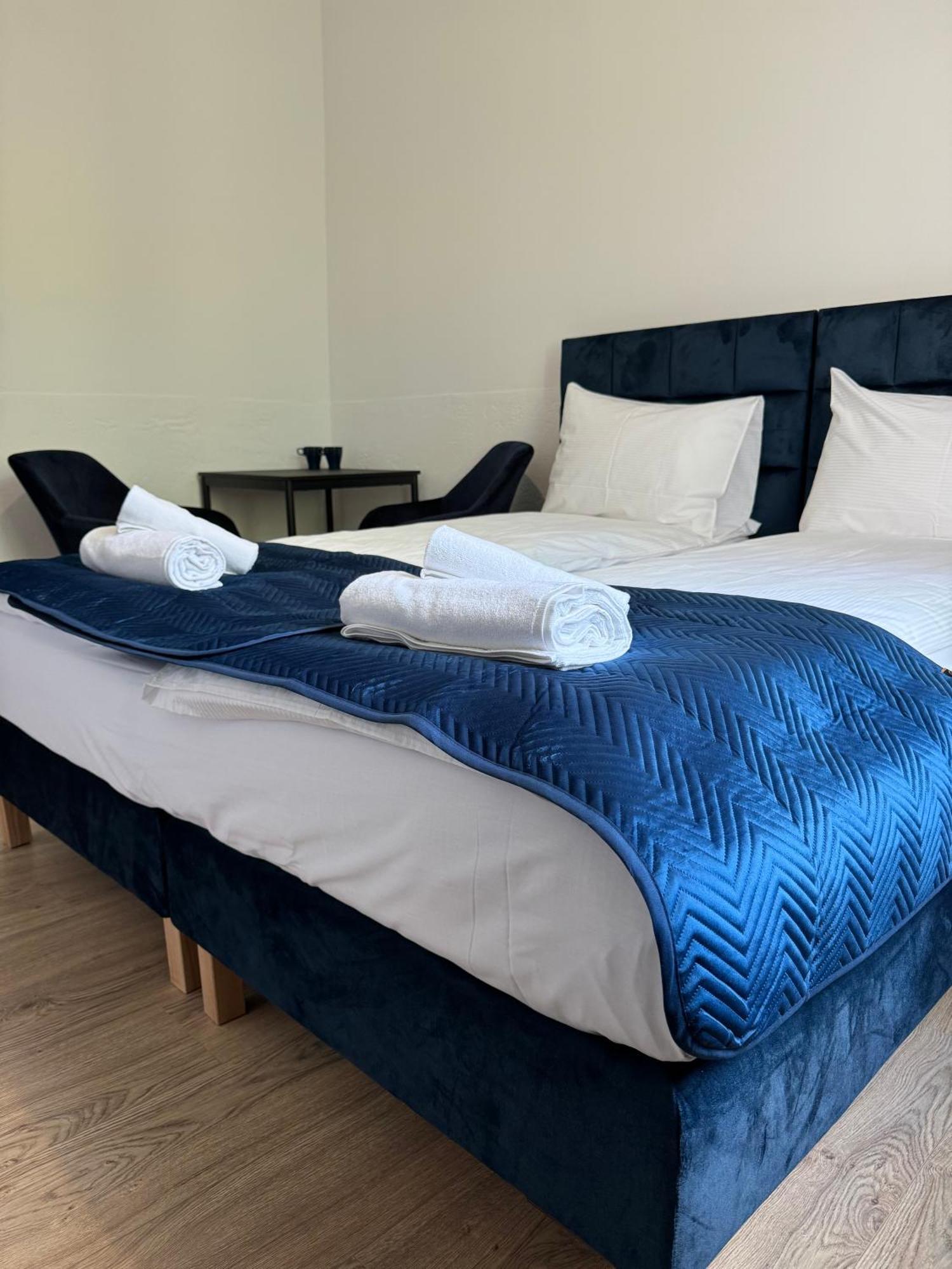 Iris Aparthotel Красков Екстериор снимка