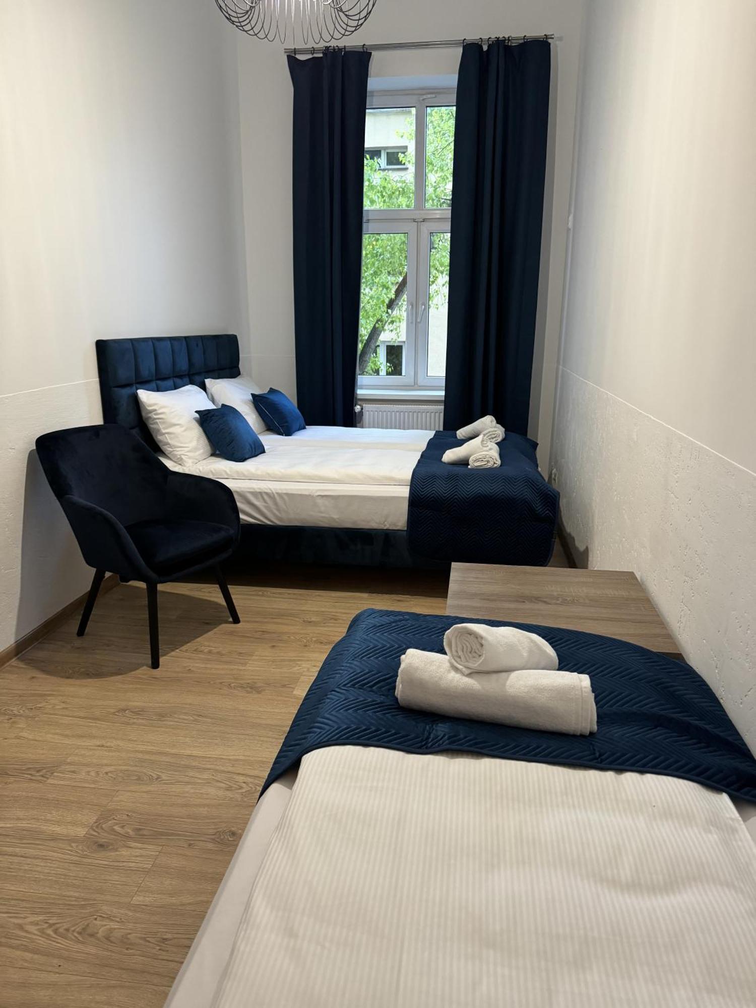 Iris Aparthotel Красков Екстериор снимка